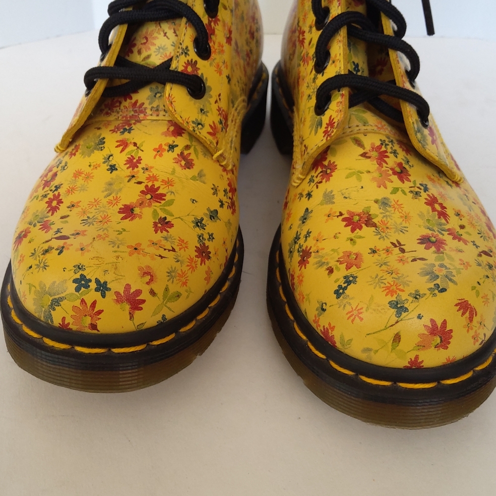 Women's Dr Martens 1460 genuine leather yellow floral combat boots - Picture 13 of 16